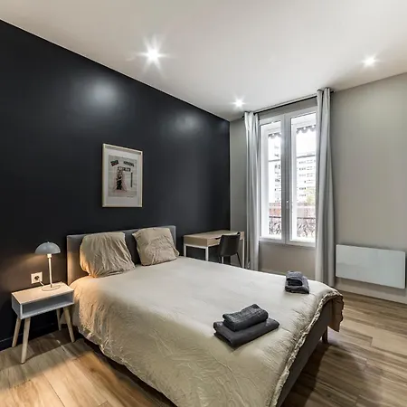 Maison Le Gratte Ciel - Seminaire Ou Famille, Salle De Reunion, 8 Clim, Jardin & Salle De Sport 别墅