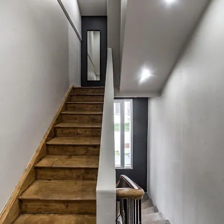 Maison Le Gratte Ciel - Seminaire Ou Famille, Salle De Reunion, 8 Clim, Jardin & Salle De Sport *