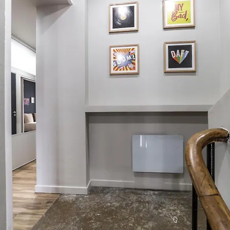 Maison Le Gratte Ciel - Seminaire Ou Famille, Salle De Reunion, 8 Clim, Jardin & Salle De Sport