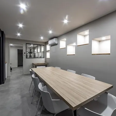 Maison Le Gratte Ciel - Seminaire Ou Famille, Salle De Reunion, 8 Clim, Jardin & Salle De Sport * فيليوربان