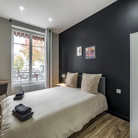 Maison Le Gratte Ciel - Seminaire Ou Famille, Salle De Reunion, 8 Clim, Jardin & Salle De Sport
