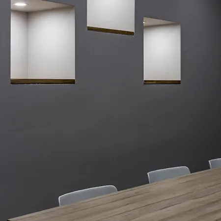 Maison Le Gratte Ciel - Seminaire Ou Famille, Salle De Reunion, 8 Clim, Jardin & Salle De Sport فيلة *